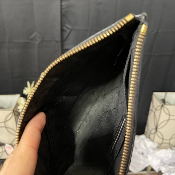 michael kors wallet black - Picture 5 of 7